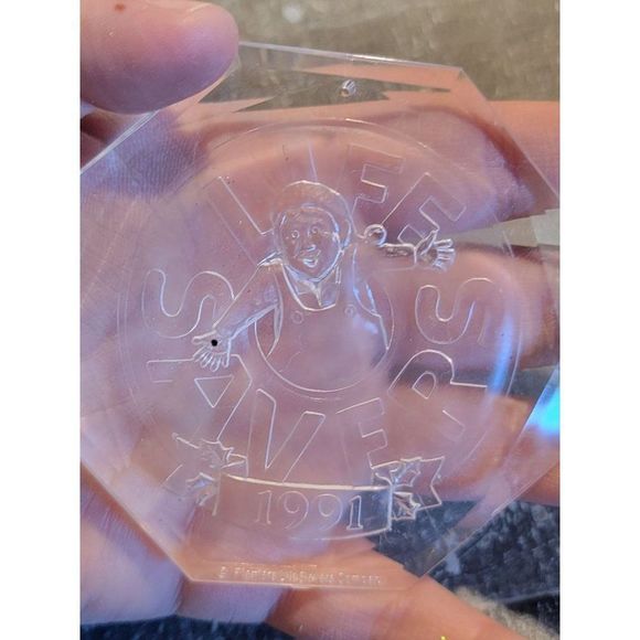 Planters Lifesavers 1991 ornament acrylic Xmas decor - Picture 2 of 3